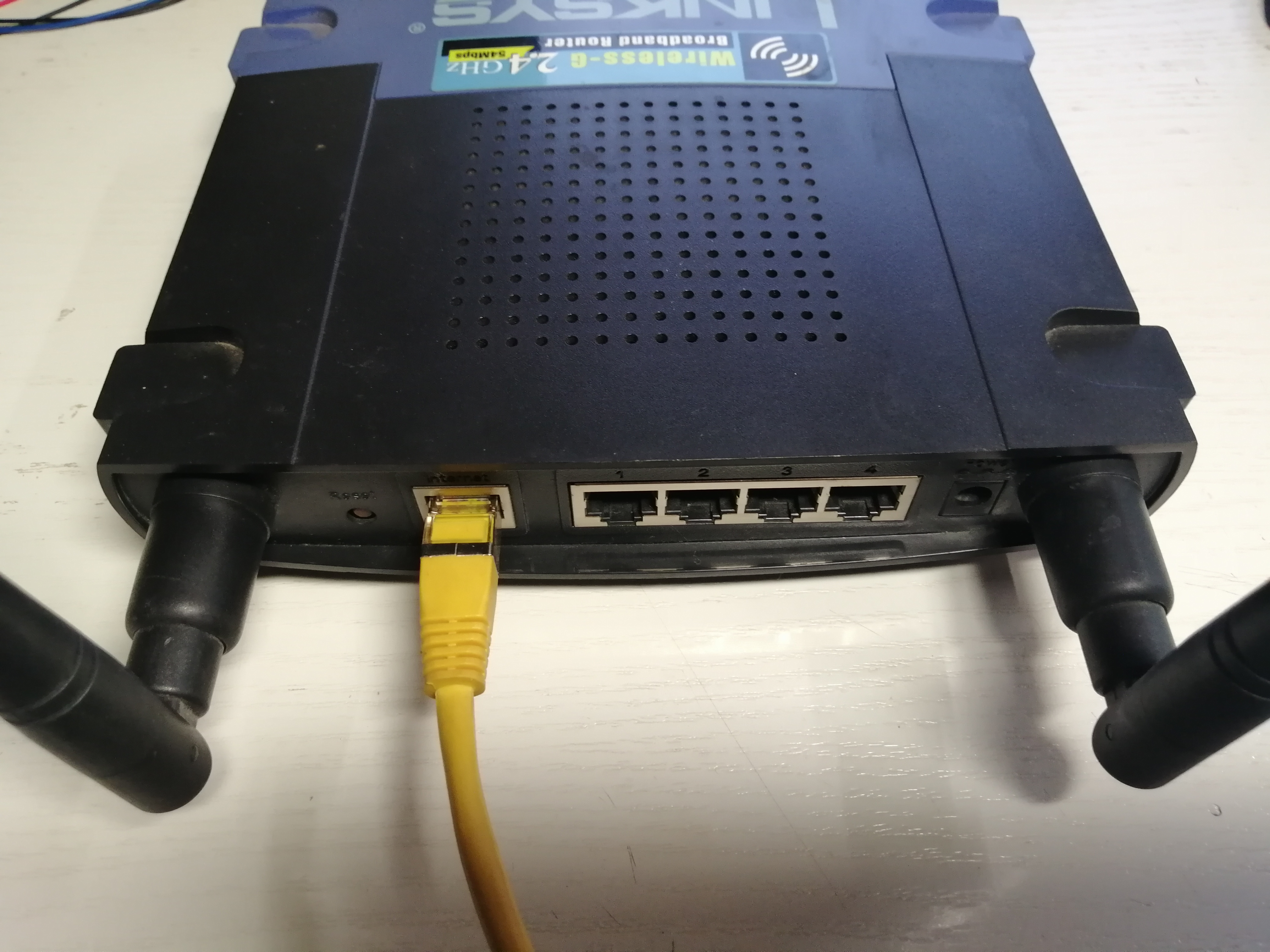 linksys wrt4
